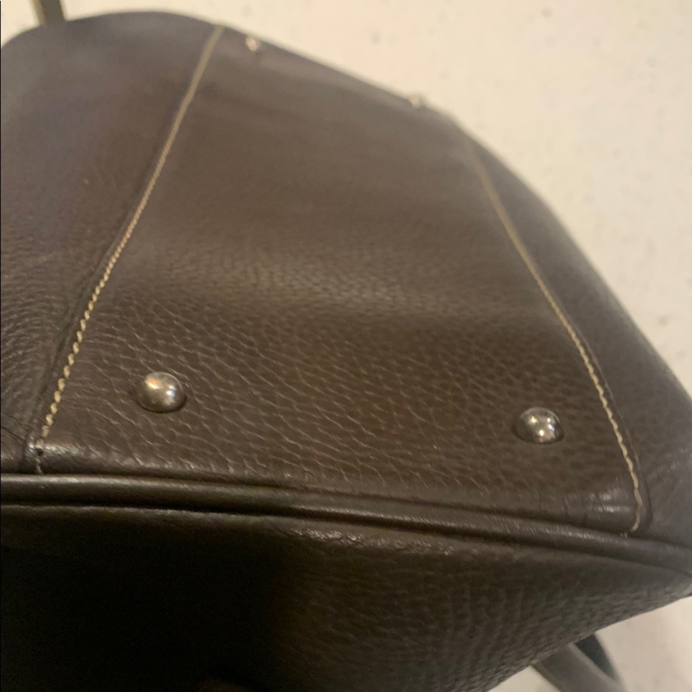 Elegant MCM BROWN CHOCOLATE Leather Handbag - Picture 7 of 7